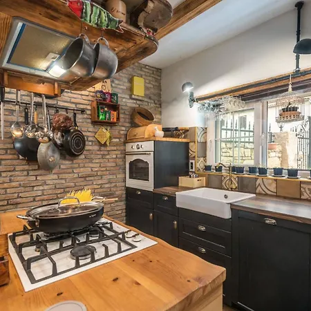 Feriehus Rustic Cozy House Pupy